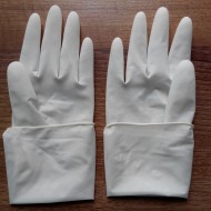 Găng tay cao su chuyên dụng phòng sạch không bột